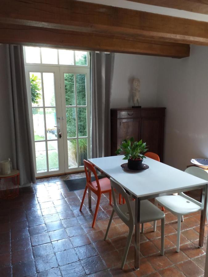 Maison De Vacances, Gite "Le Vieux Logis" A プロフォンドヴィル エクステリア 写真